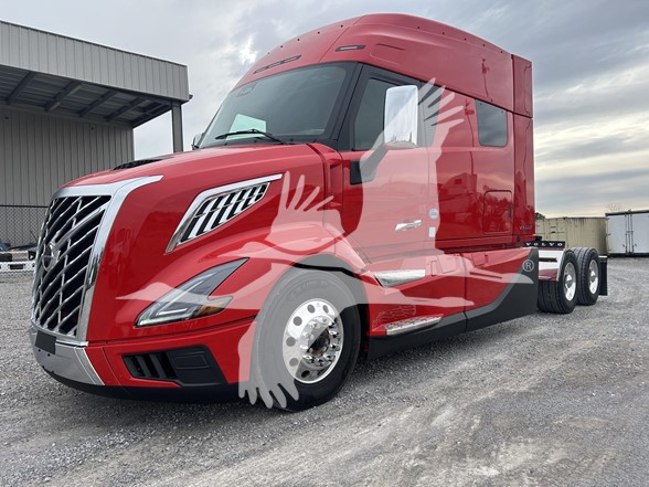 2025 VOLVO VNL64T840 - image 1 of 6