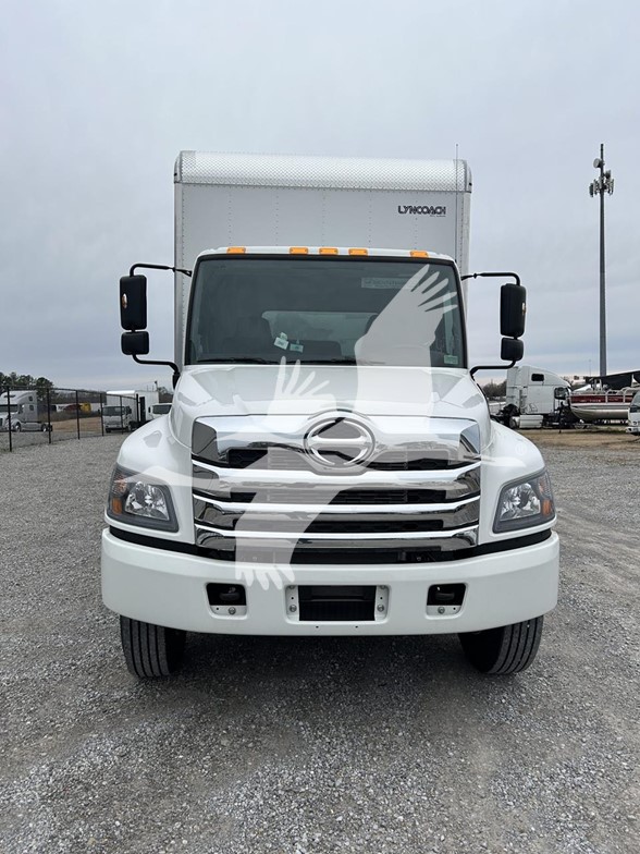 2025 HINO L6 - image 4 of 6