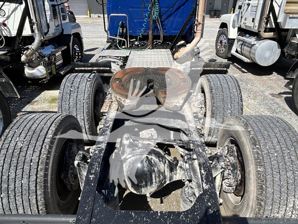 2022 MACK ANTHEM 64T - image 3 of 6