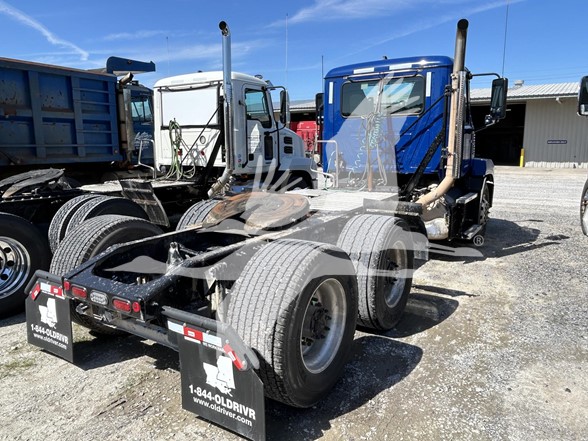 2022 MACK ANTHEM 64T - image 4 of 6