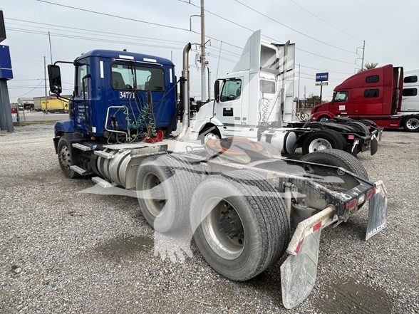 2022 MACK ANTHEM 64T - image 2 of 6