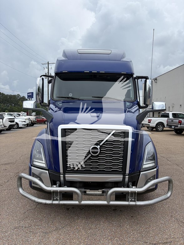 2022 VOLVO VNL64T860 - image 3 of 6