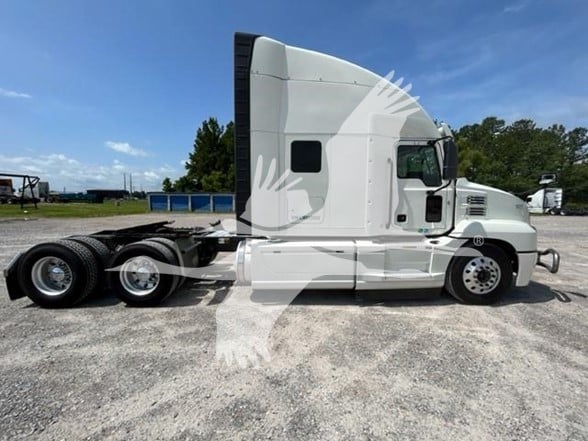 2020 MACK ANTHEM 64T - image 3 of 6