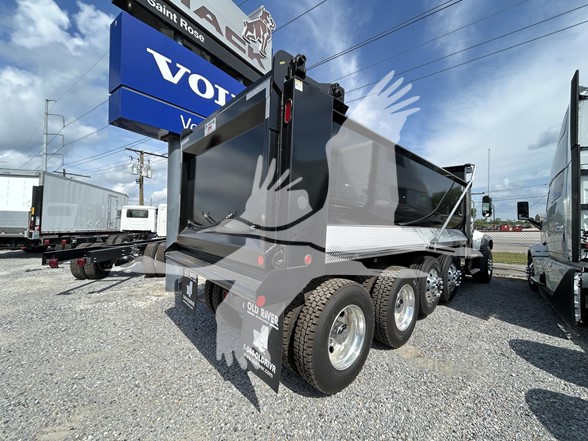 2025 MACK GRANITE 104FR - image 5 of 6