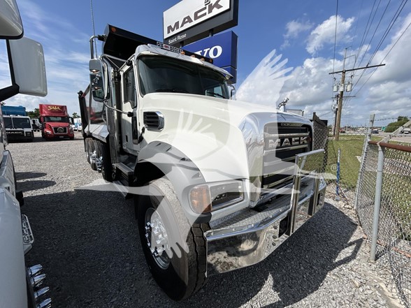 2025 MACK GRANITE 104FR - image 6 of 6