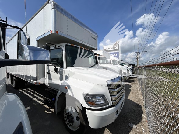 2025 HINO L6 - image 6 of 6