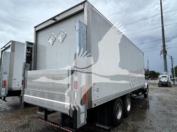 2026 VOLVO VNR64300 - image 4 of 6