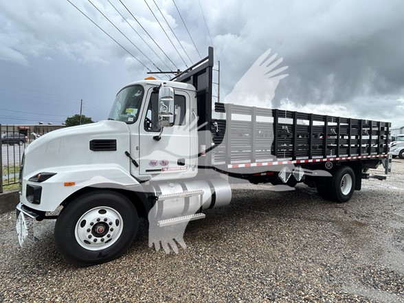 2025 MACK MD7 - image 2 of 6