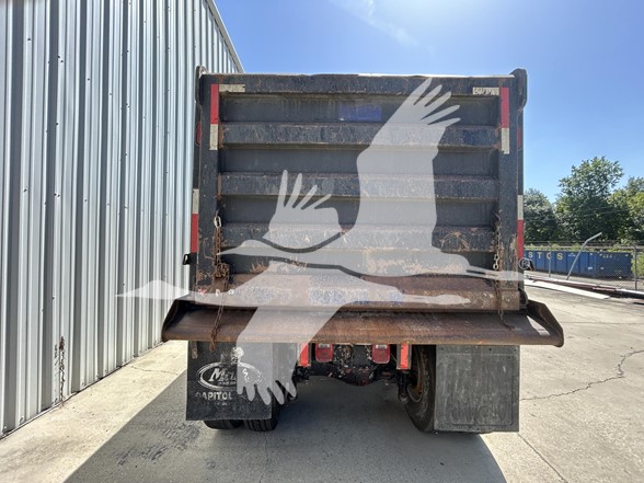 2017 MACK GRANITE GU713 - image 2 of 6