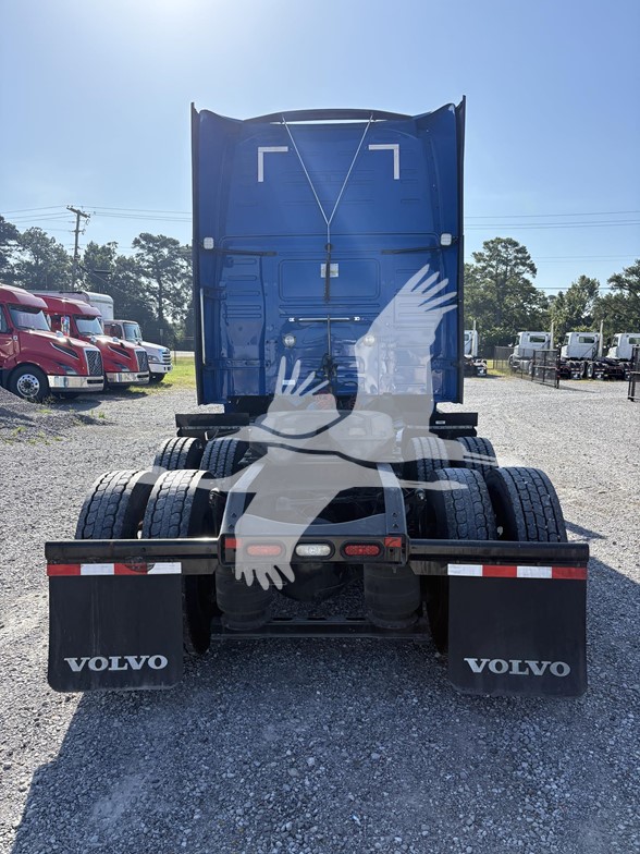 2023 VOLVO VNL64T860 - image 6 of 6