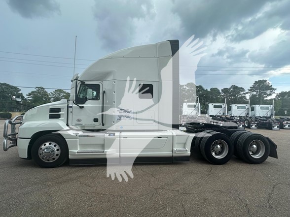 2023 MACK ANTHEM 64T - image 4 of 6