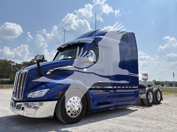 2023 PETERBILT 579 - image 1 of 6