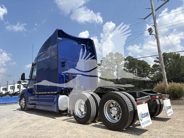 2023 PETERBILT 579 - image 6 of 6