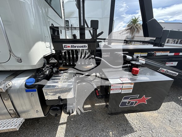 2025 MACK GRANITE 64FR - image 2 of 6