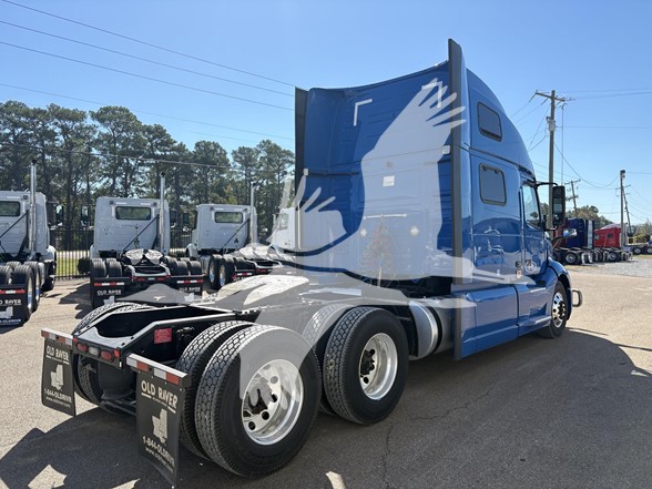 2024 VOLVO VNL64T860 - image 5 of 6