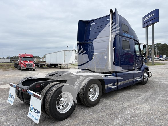 2023 VOLVO VNL64T860 - image 5 of 6
