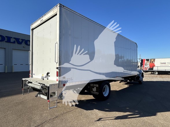 2026 HINO L6 - image 4 of 6