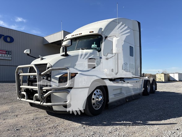 2023 MACK ANTHEM 64T - image 1 of 6