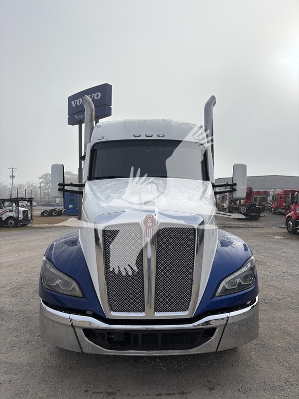 2022 KENWORTH T680 - image 2 of 6