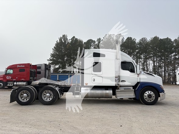 2022 KENWORTH T680 - image 4 of 6