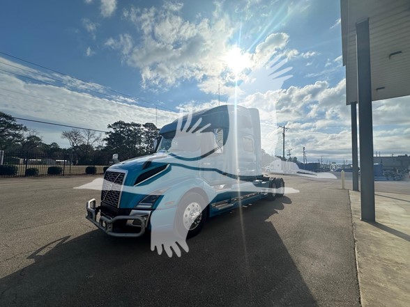 2022 VOLVO VNL64T860 - image 3 of 6