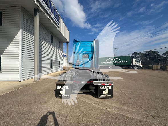 2022 VOLVO VNL64T860 - image 6 of 6