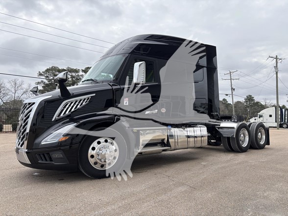 2027 VOLVO VNL64T840 - image 1 of 6