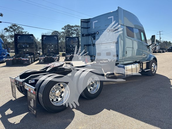 2027 VOLVO VNL64T840 - image 6 of 6