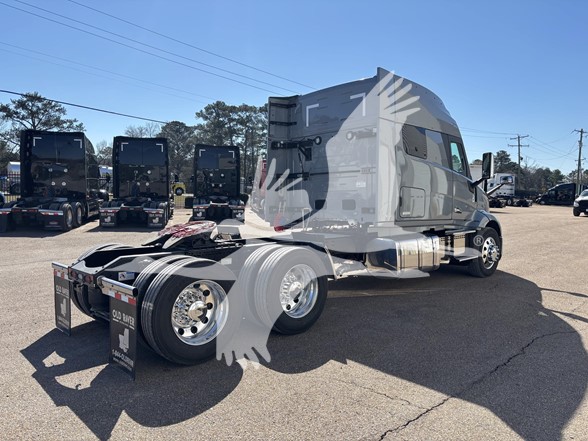 2027 VOLVO VNL64T840 - image 5 of 6