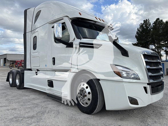 2023 FREIGHTLINER CASCADIA 126 - image 2 of 6