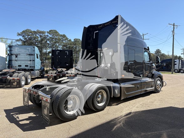 2024 PETERBILT 579 - image 5 of 6