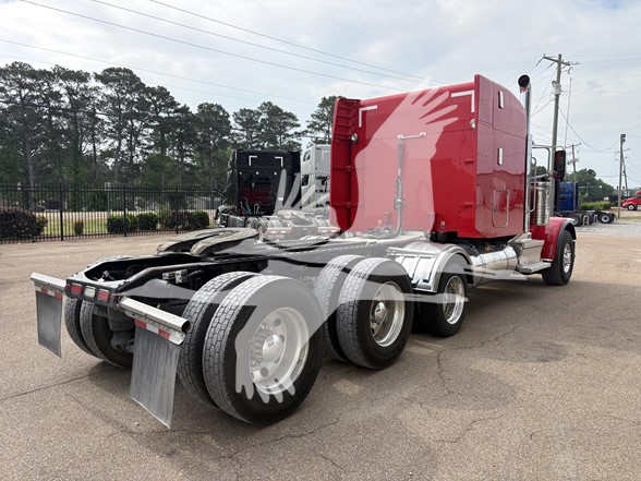 2024 Peterbilt 389 - image 5