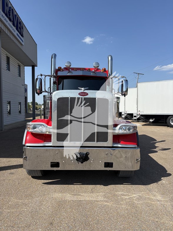 2024 Peterbilt 389 - image 2