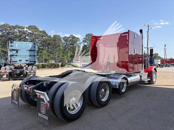 2024 Peterbilt 389 - image 5