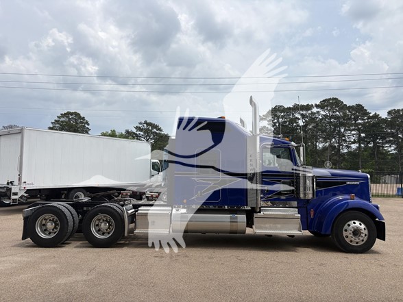 2023 KENWORTH W900 2023 KENWORTH W900 - image 4 of 6