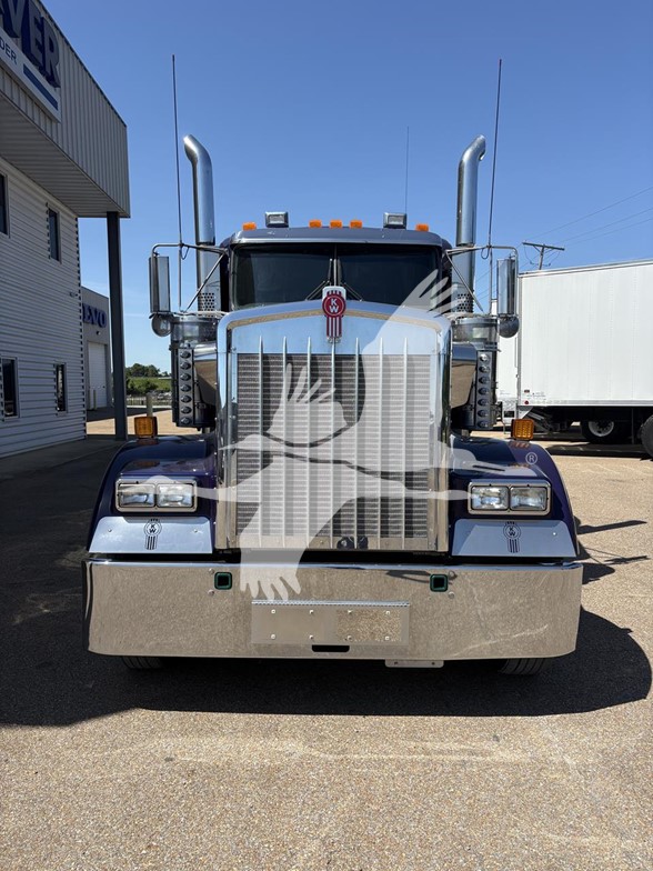 2024 KENWORTH W900 2024 KENWORTH W900 - image 2 of 6
