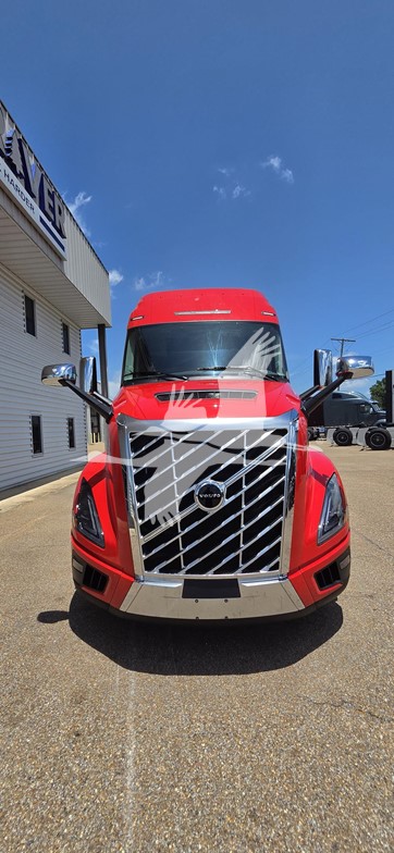 2027 VOLVO VNL64T840 2027 VOLVO VNL64T840 - image 3 of 6