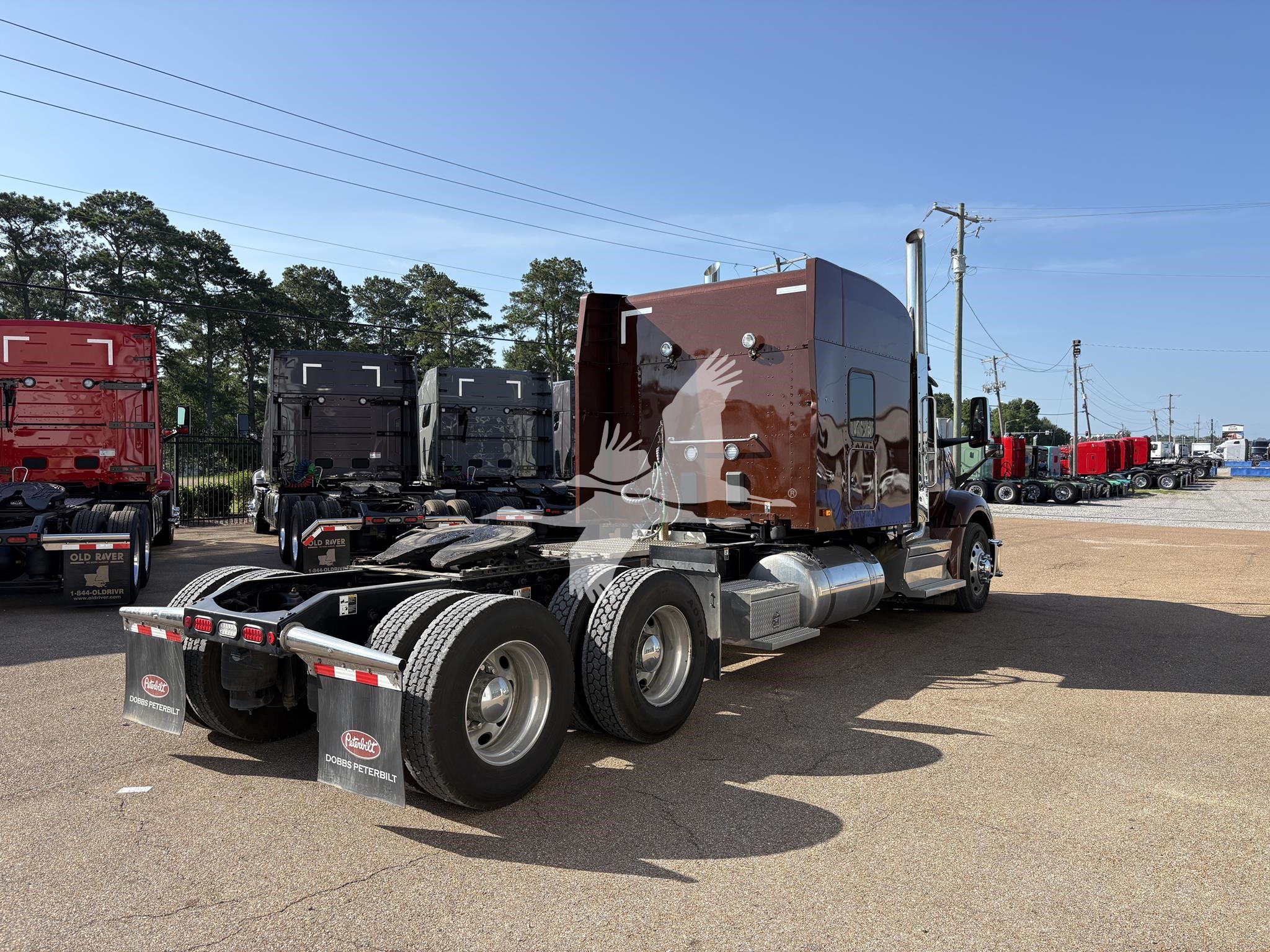 2025 PETERBILT 579 2025 PETERBILT 579 - image 5 of 6