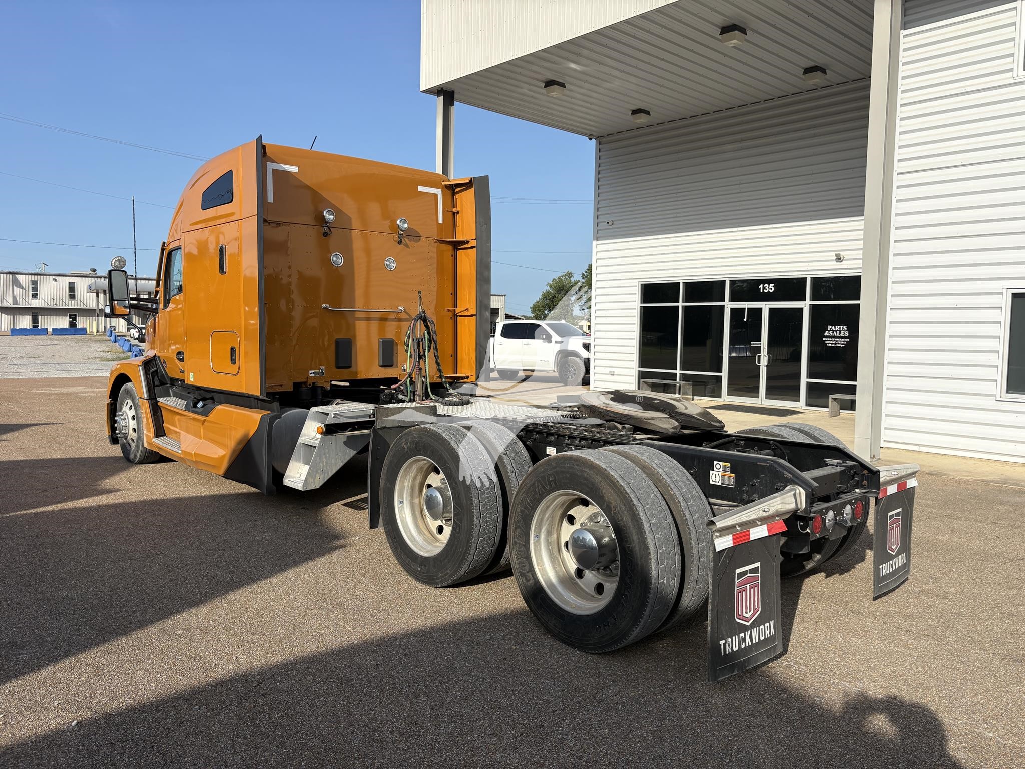 2024 Kenworth T680 in Richland, MS — photo 6