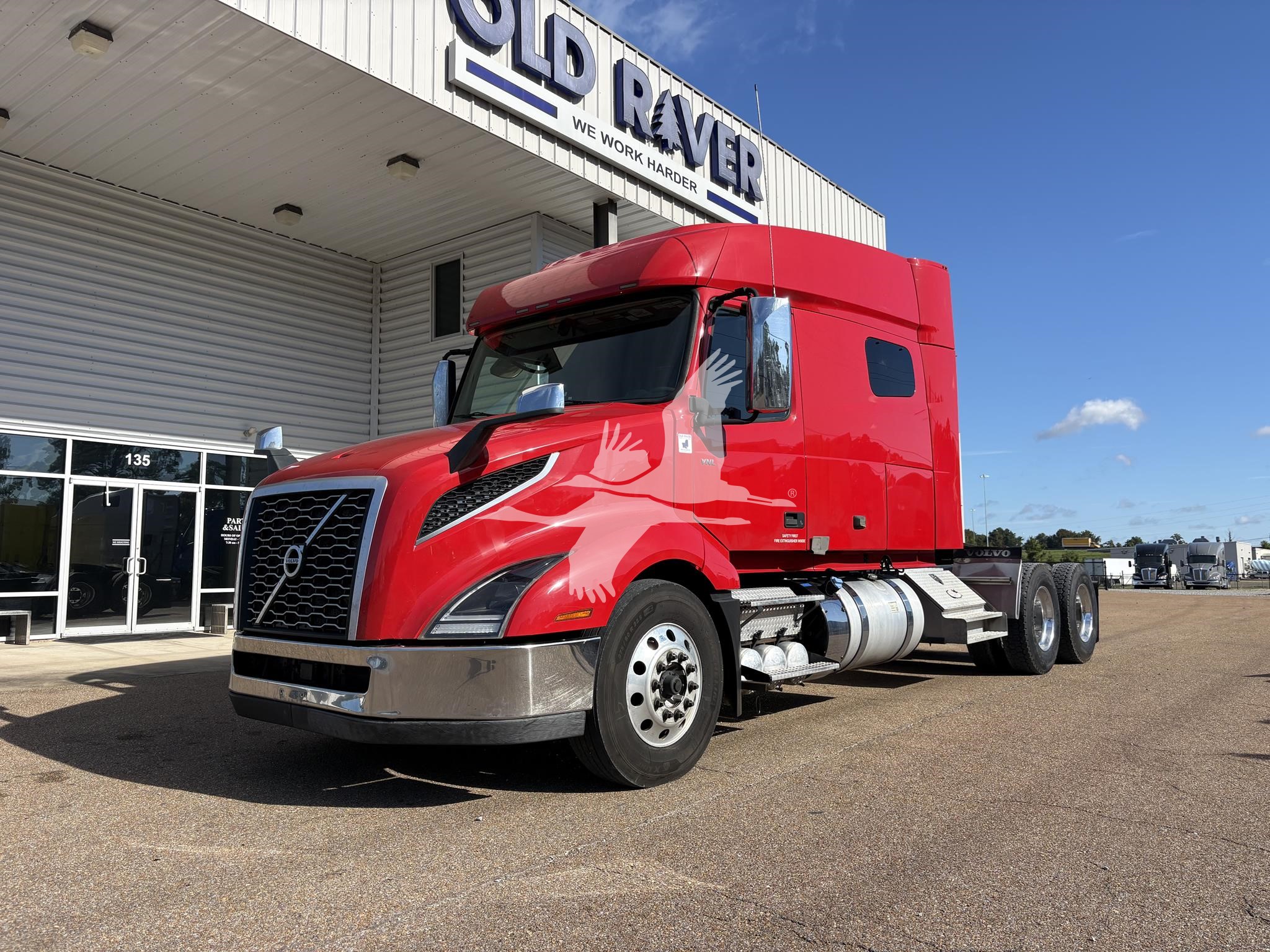 2023 VOLVO VNL64T740 - image 1 of 6