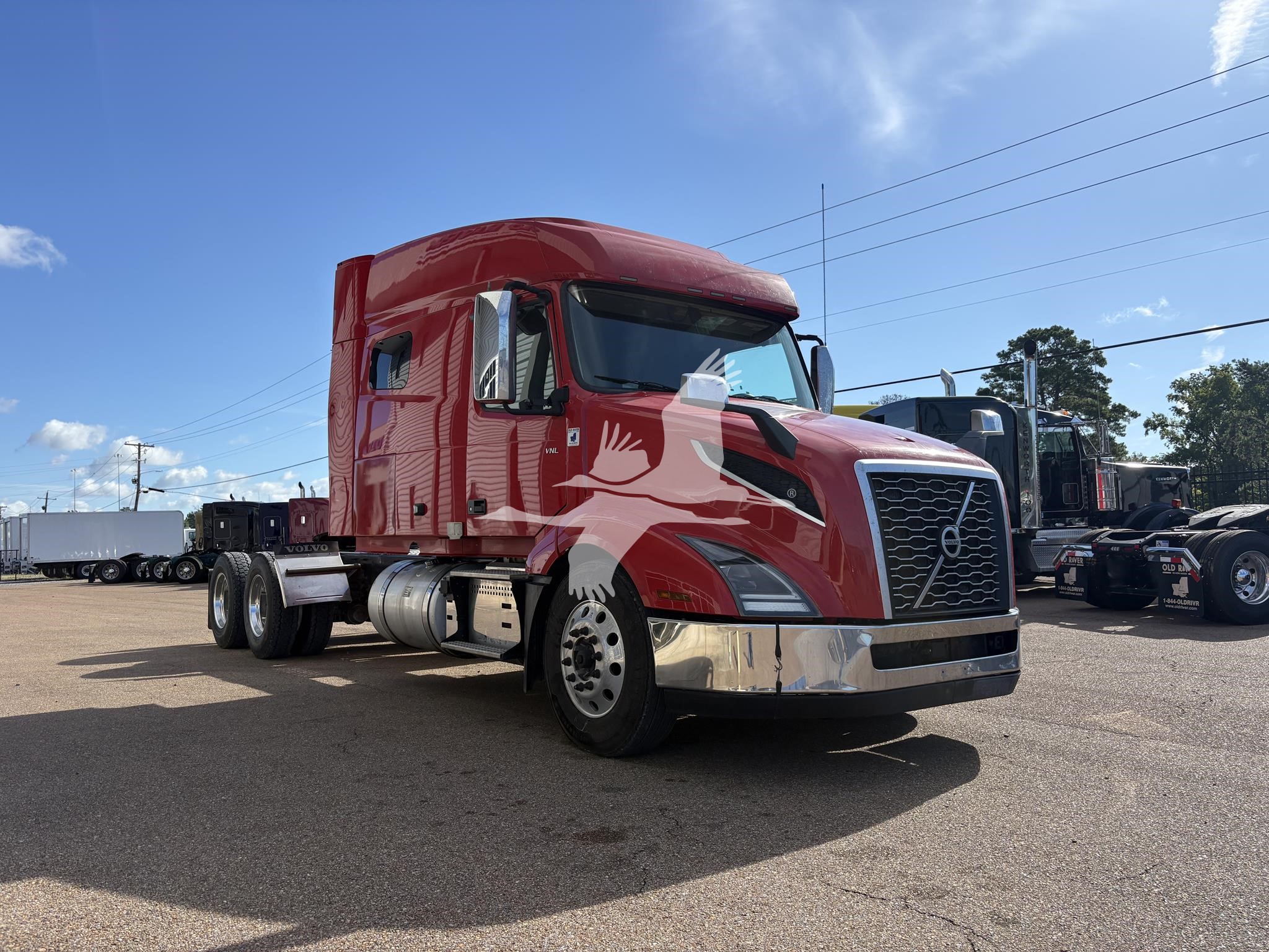 2023 VOLVO VNL64T740 - image 3 of 6