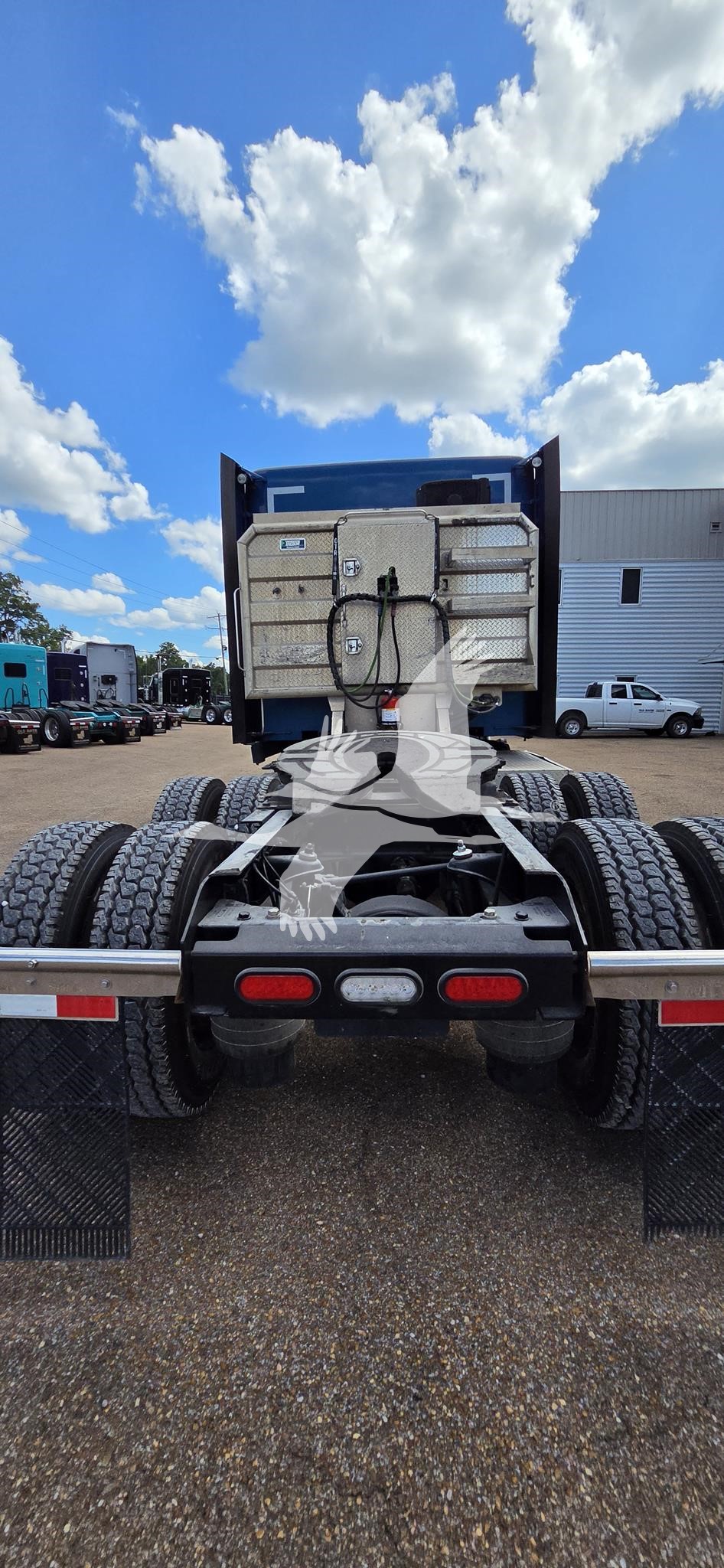 2023 KENWORTH T680 - image 6 of 6