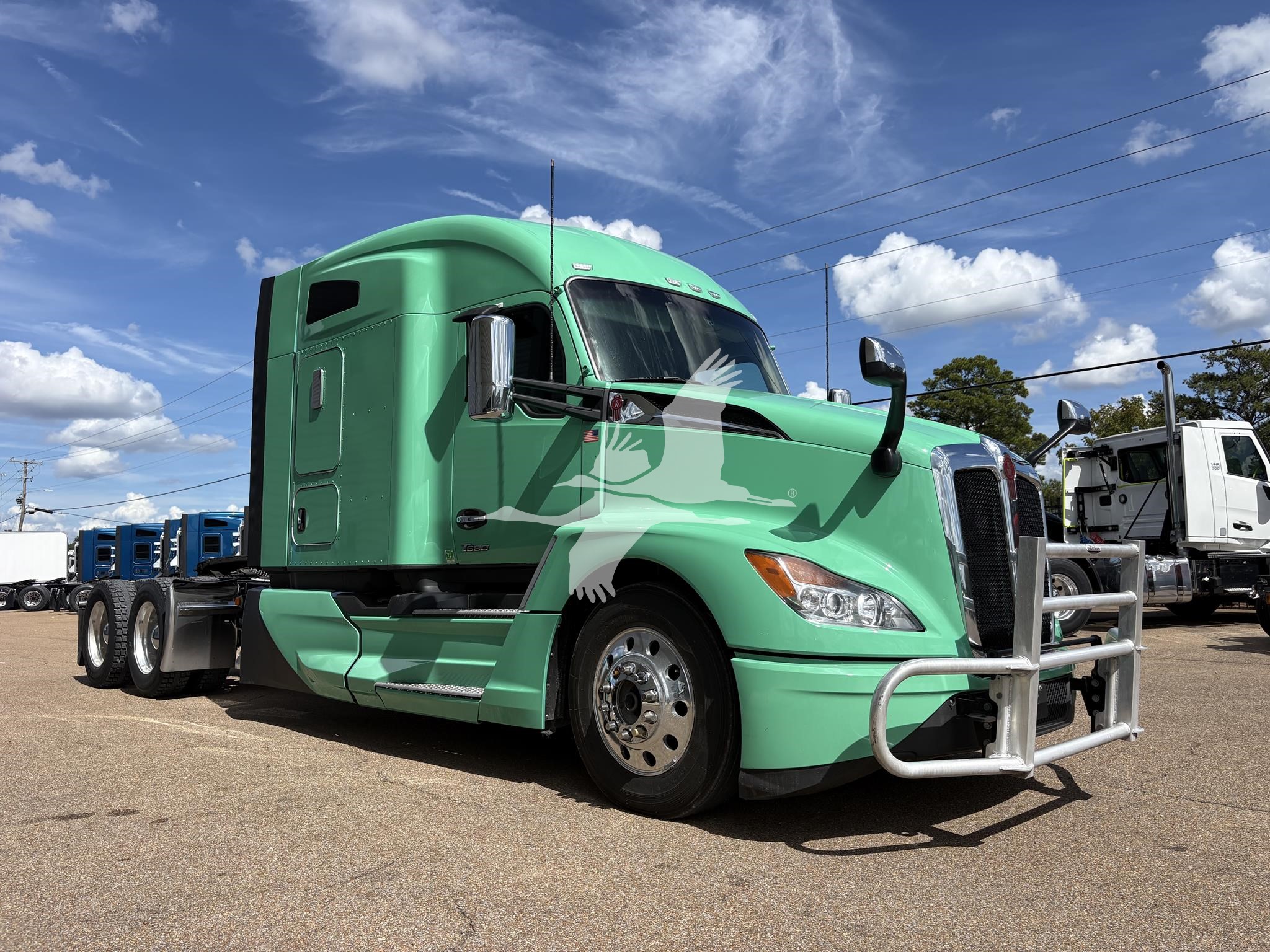 2024 KENWORTH T680 - image 3 of 6